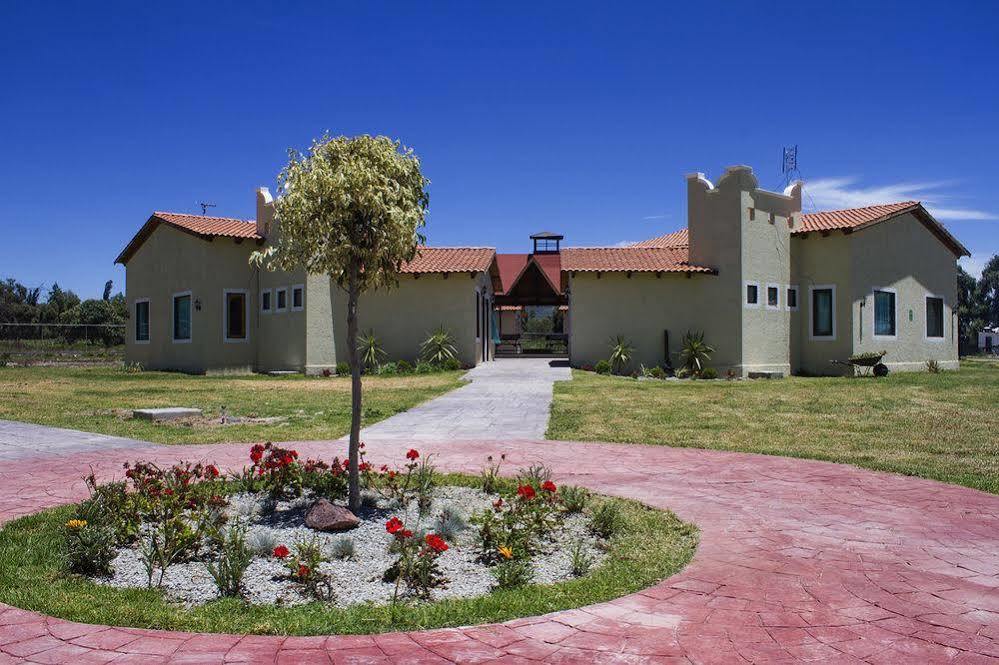 Teoticamp Otel San Juan Teotihuacán Dış mekan fotoğraf